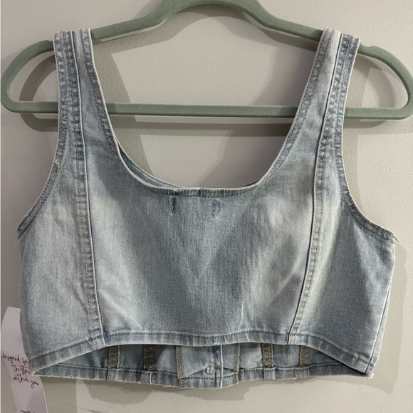 Vanilla Star Studded Cropped Denim Vest - Picture 3 of 3